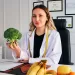 Nutrióloga en consulta